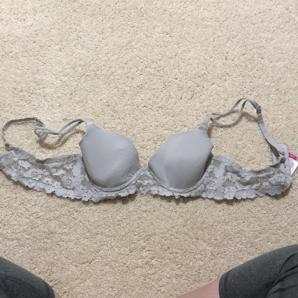 T-shirt bra